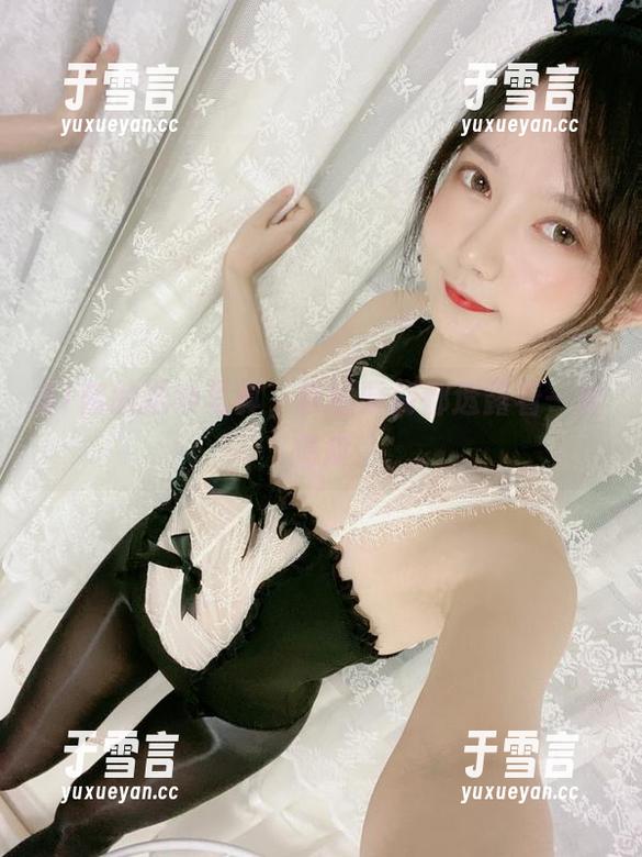 51酱 51酱的婚纱写真,在线时刻都透露着一丝俏皮