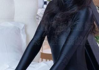 BoBoSocks袜啵啵 – 板鞋迷妹，苏苏的绝美套图资源，能否拯救我的尴尬时刻？