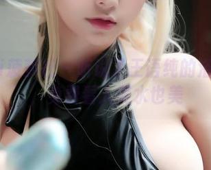 BoLoli菠萝社 – 听说了王语纯的浴室合集，免费看人美水也美