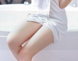 GIRLT果团网 – 私房女仆特辑：陈雅漫究竟为啥对扫把情有独钟？变身超萌打杂天使！
