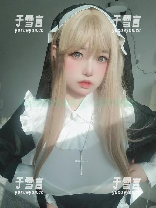 K酱在图包里的秘技：从秘书到观众