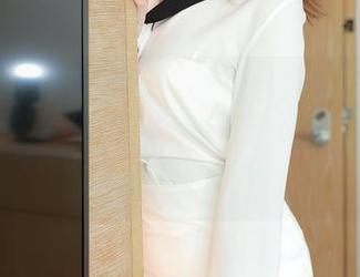 MFStar模范学院 – 被柳侑绮Sevenbaby的女王气场吸引，惊叹于她私房图集中那种霸气的优雅。