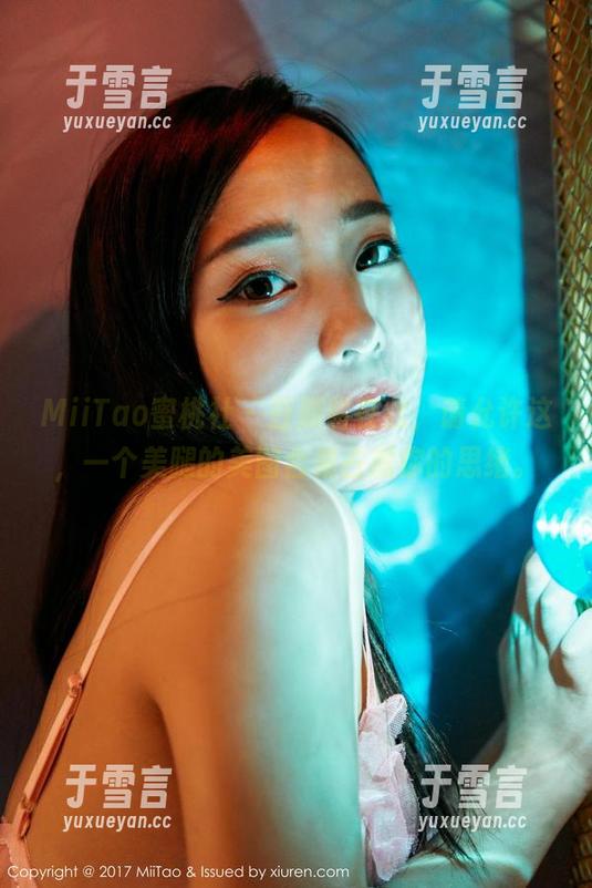 MiiTao蜜桃社 - 豆瓣酱在此，请允许这，一个美腿的美图合集占据你的思绪。