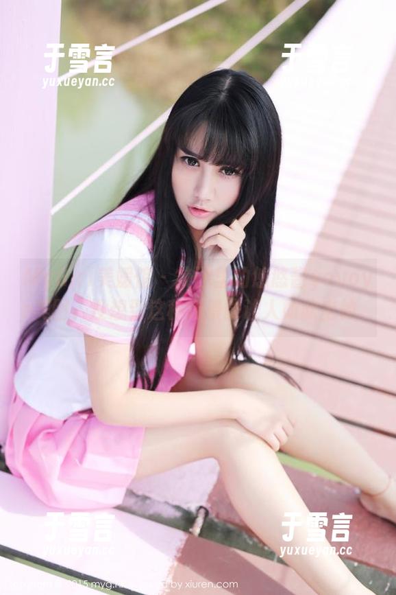 MyGirl美媛馆 - 校园里的悠悠酱yoyoyo美图，没想到这种场景能让人如此出神。