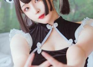 从原图到套图：Natsuko夏夏子的赛博朋克手法，Lucy看起来像个迷失的孩子