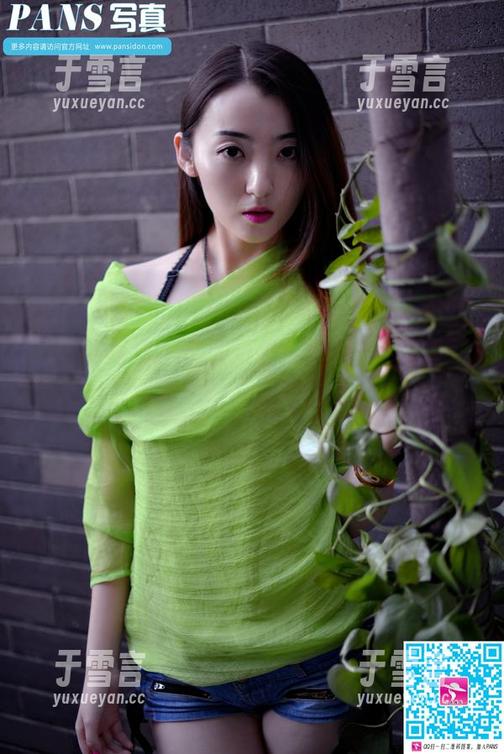 PANS写真-雪儿 PANS写真 - 套图更新!雪儿在泳池里泳出一片新天地,泳池水太诱人了吧!