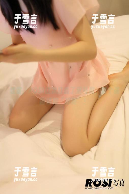 哇塞，ROSI这次打造了双马尾，整个美图堪称“掉糖”！