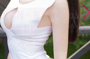 UGirls尤果网 – 每当南湘baby更新海边美图，我都想着要不要申请个度假，听说冲浪很有意思！