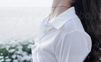 Xiuren秀人网 – 在Suki_baby裸足的合集里，透过镜头，找到了一种莫名的安静。