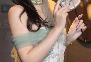 Xiuren秀人网 – 内衣写真集之司妃SL：高清细节让人有点意外