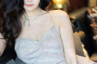 Xiuren秀人网 – 林幼一：这位御姐，开关脑洞中，随便来一波写真集吧！