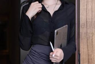 Xiuren秀人网 – 柴婉艺Averie聊聊：在家也能约会，图片精选跟风吗？