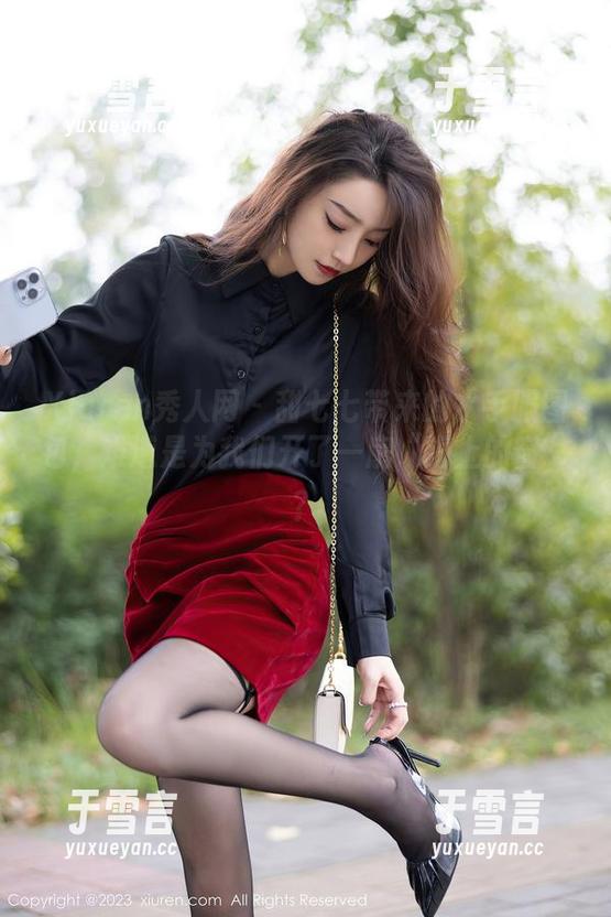 Xiuren秀人网 - 甜七七带来的水手服图包，难道是为我们开了一扇“海上的窗”？