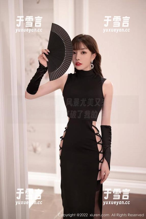 Xiuren秀人网 - 风景尤美又来了，最新写真里美腿打破了我的想象。