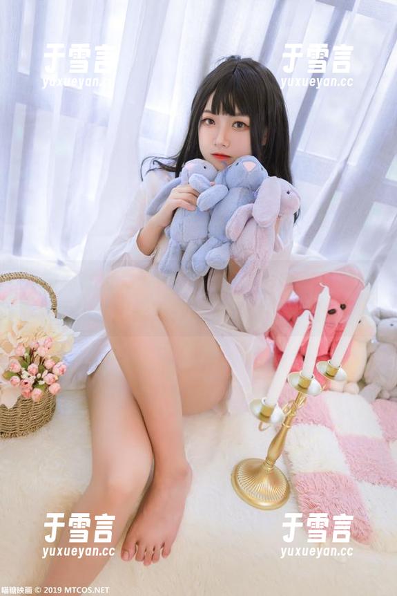 lovely呆玄 有没有想过男友衬衫能让lovely呆玄的美图如此出彩?神奇资源就在眼前!