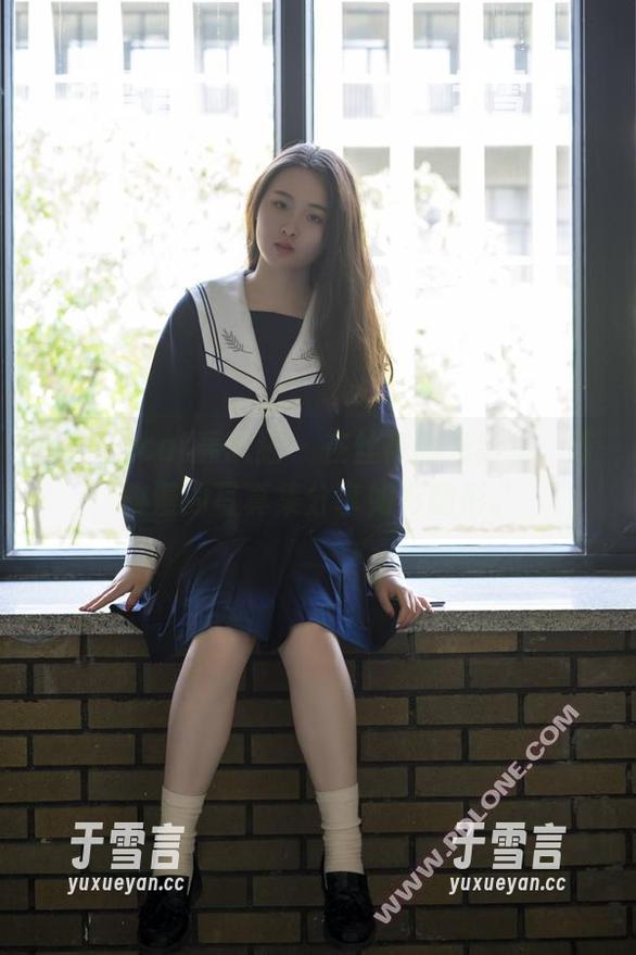partycat轰趴猫 - 在丝袜的光影里，陈雅漫的写真集分享如影随形。