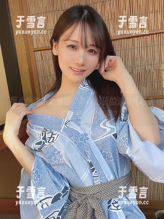图片也许不太清晰，但けん研的泳装气场太强，夕阳是个配角吧？