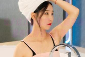 丽柜 – 兔子这次的私拍，长腿资源一部一部都值得慢慢品味。