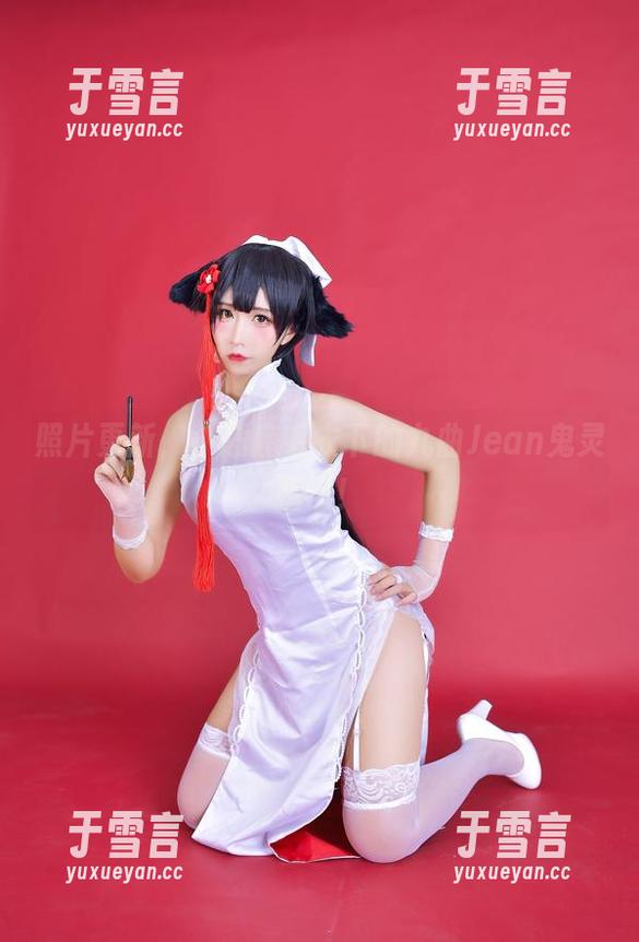 照片更新，小恶魔毛衣下的九曲Jean鬼灵精怪！