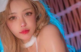 微密圈 – 于芷晴的修女写真图集，每一张都像是在讲悄悄话，想不想知道什么？