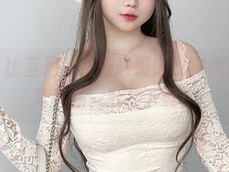 罩衫、比基尼和依依超级懒，完美混搭的写真集，赶紧下载！