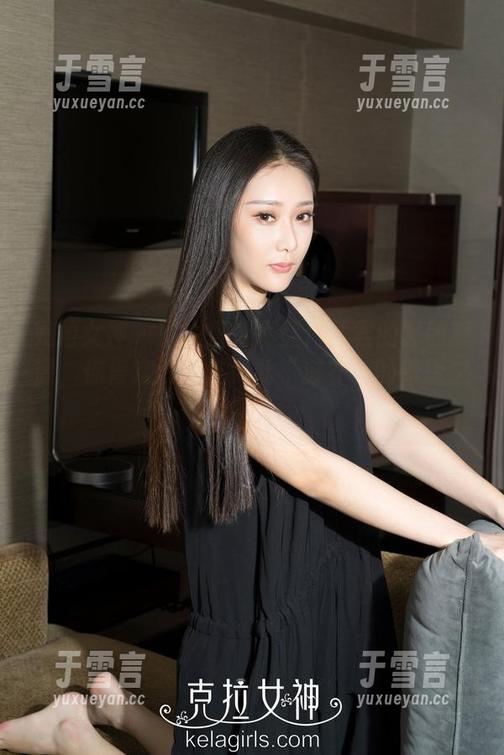 克拉女神 - 厨娘风范尽显！孟君的套图资源，你肯定没见过如此“滋补”的做饭之道。