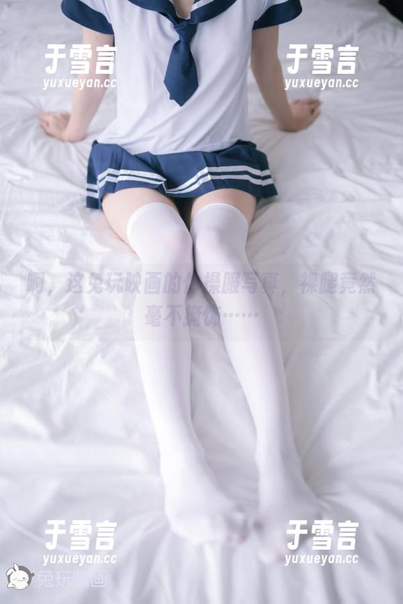 兔玩映画 啊,这兔玩映画的体操服写真,裸腿竟然毫不掩饰……
