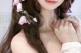 千阳快起床修女的原图，下载时竟让我停下来了，想了好多事儿。