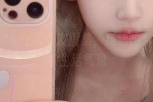 啾小妍Deer的女友图集，精选出那些来电的生活气息