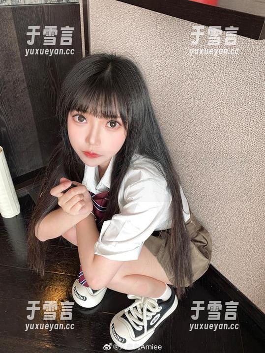 大肉丸Amiee兔女郎在线合集，看来算是给我带来了些骚动？