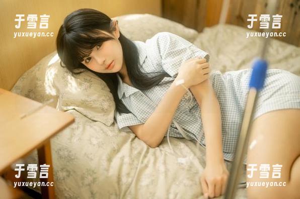 失眠小宁写真集：当瑜伽变成了我的入睡秘籍...但还没学会！