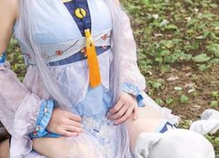 头条女神 – 每一个图片都想说，‘这是我的女神乔安’，哈哈！