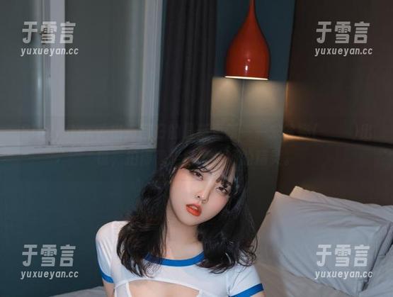 Bimilstory-出道回归的最新更新——宋哈娜(송하나)出镜，拍得像走错了片场的精灵。