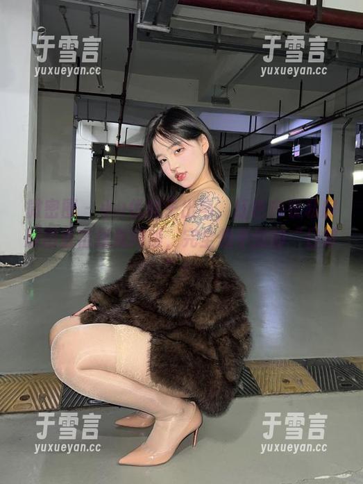 微密圈 - 小u优优子出马，红色内衣私房原图直击我视网膜，完全想不到的“日常”！