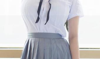 尤蜜荟 – Mila豆嘟嘟与泳衣的激情碰撞：千变万化高清图库开启你的想象！