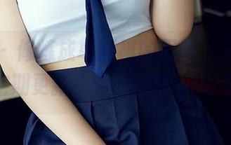 尤蜜荟 – 修炼成卓娅祺的厨娘，全套图包不定期更新，希望你能hold住。