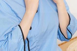 尤蜜荟 – 各位！合法萝莉出招了，棉袜原图献上，准备好了吗？