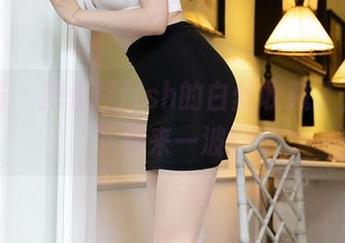 尤蜜荟 – 把鱼尾fish的白丝收藏了，原图下载来一波！