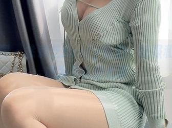 微密圈 – 徐莉芝Booty私拍：制服和我，成为不说的心事