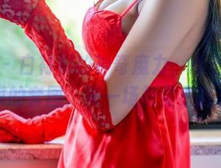 推女神 – 白衬衫的神奇魔力，点击查看莫雅淇的套图，来一场视觉小旅行！