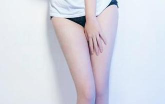 推女郎 – 对比强烈，细节流露：赵惟依的夏日图集让人驻足。