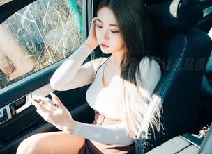 普美(bomi)毛衣的魅力：原图和精选总是让我捉摸不透，难道真有隐情？