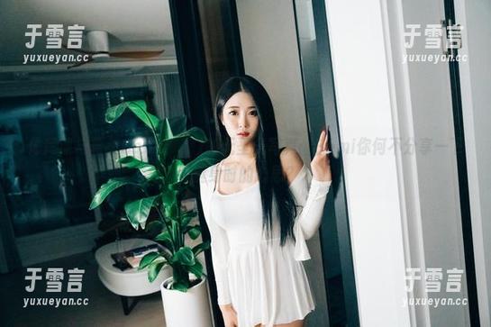 体育课与普美Bomi(보미)的无圣光写真：Bomi你何不分享一下健身时的心思？
