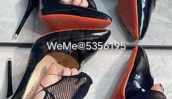 微密圈 – 被桃沢樱呀的美图抓住了眼球，这斑马内裤是怎么做到的？！
