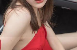 梦丝女神 – 雪馨的万圣节——别怕，她不会吃人！速来下载她的合集！