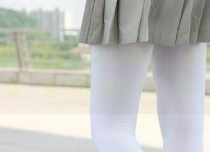森萝财团 – 黑丝50D的诱惑，小夜私拍资源，怪不得她这么自信！
