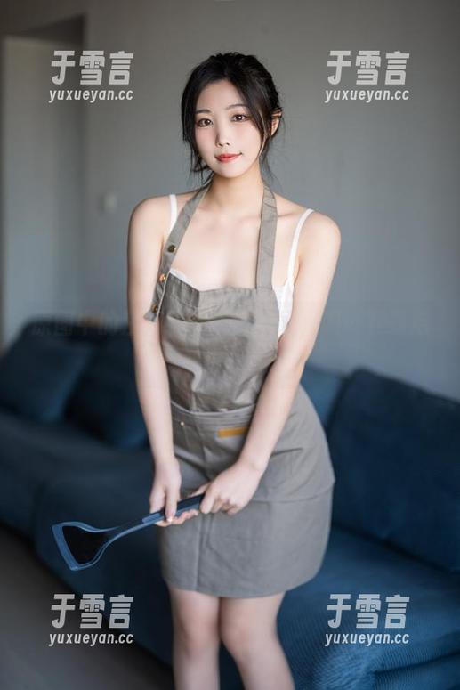 原图中的汪知子：她的夏天，嗯…下载后再慢慢品味！