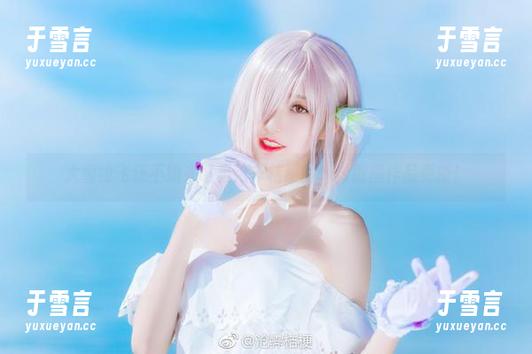 大雪纷飞还不如来盯着沧霁桔梗的cos散图作品更新！