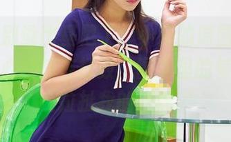 爱丝 – 别说比基尼了，小茹的原图看得我整个小心脏都在打鼓，图集里的每一张都在拉扯我的眼球。