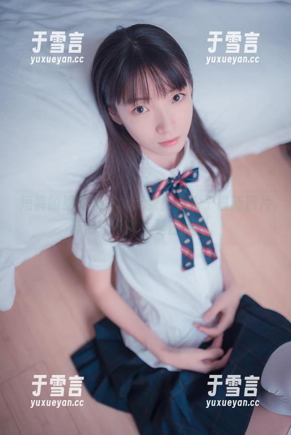 祖木子 短裤的绝对领域,无敌!祖木子最新照片带你轻松进入夏日模式。